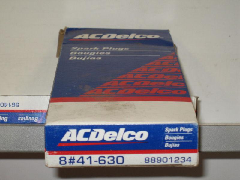 Ac spark plugs 41-630 box of 8 nos