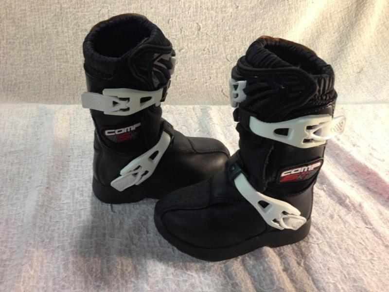 Fox racing comp 5k pee wee boots sz k10 new out of box no reserve never worn