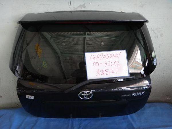 Toyota corolla runx 2006 back door assembly [0115800]