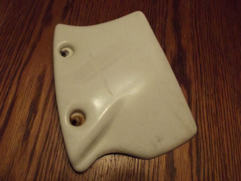 1985 85 1986 86 honda atc 350x right gas tank air scoop