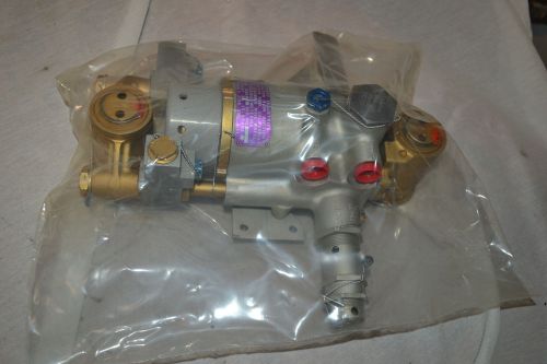 Sargent  aircraft  steering valve p/n 1692ra-5    overhauled