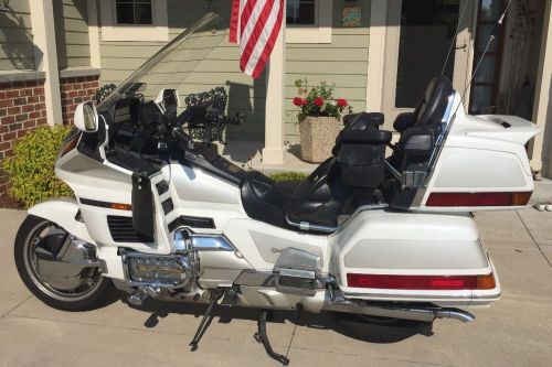 Honda goldwing se motorcycle