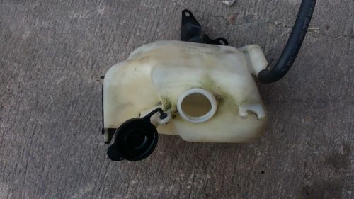 99 00 01 02 toyota solara coolant reservoir overflow bottle