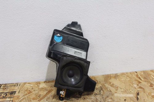 L04253 1997-2003 bmw 5 series rear door speaker subwoofer passenger side oem