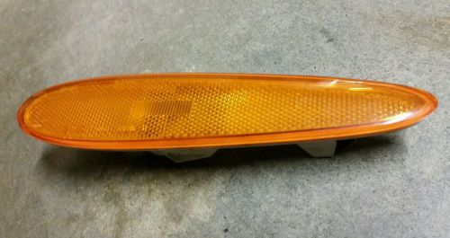 Nissan maxima 00-03 right front marker signal corner light lens &amp; housing oem