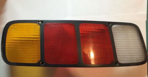 Porsche 928s rear tail light 928.631.403.01