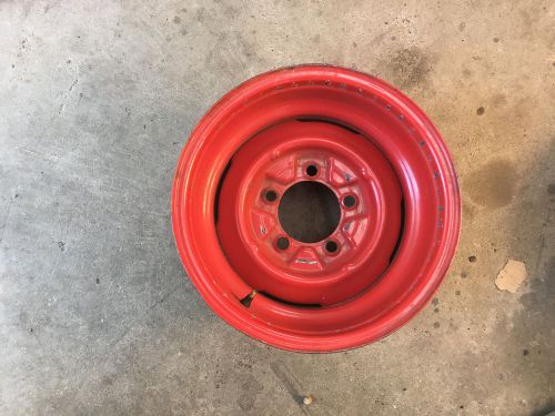 Old ford truck rim w/ hubcap nubs 5 x 5 1/2 pattern, at 15&#034; rim 8&#034; width wheel