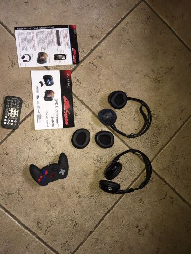 Rosen entertainment systems wireless headphones remote, game controller av7500