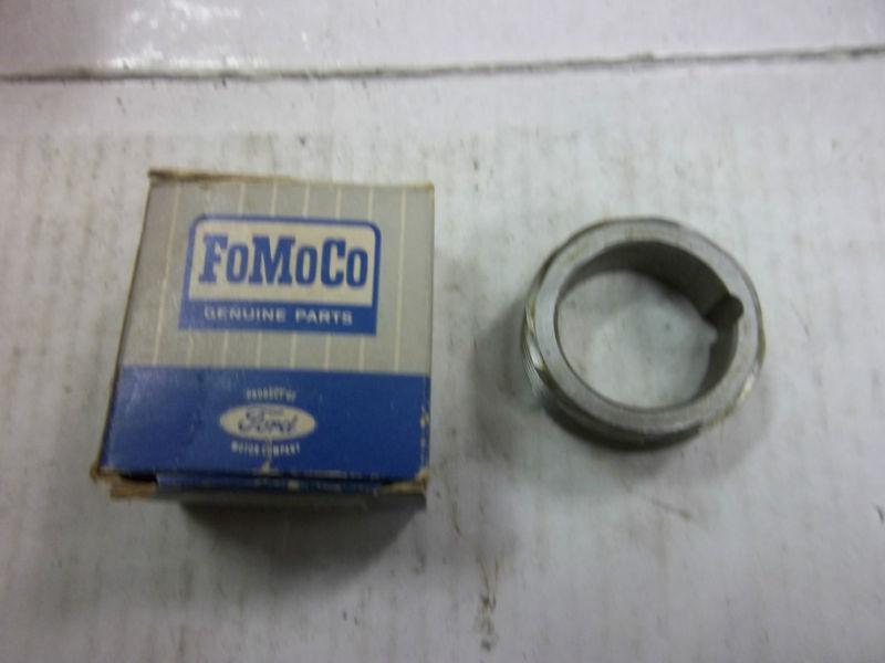 Nos 57-60 ford std transspeedometer drive gear b7a-17285-b thunderbird 