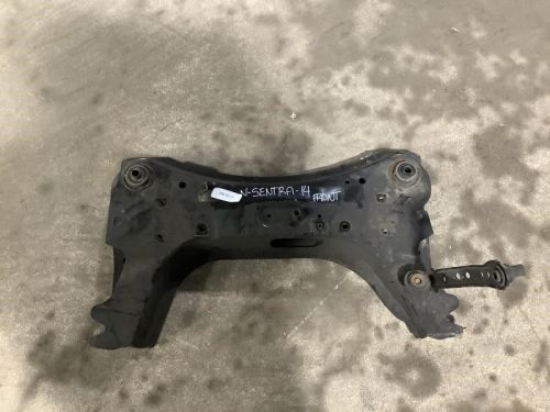 Nissan sentra 2013-2014 front suspension crossmember factory