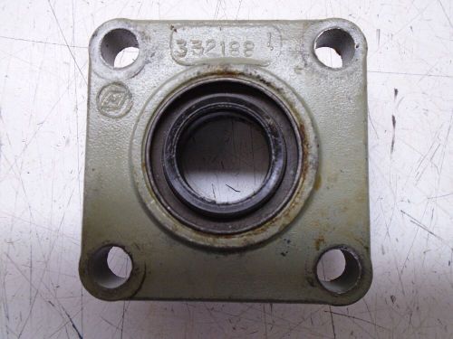 C3c evinrude / johnson upper driveshaft bearing housing 332188 0332188