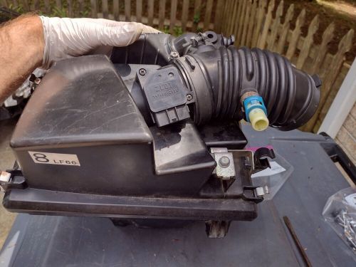 2004-2009 mazda 3 complete airbox assembly