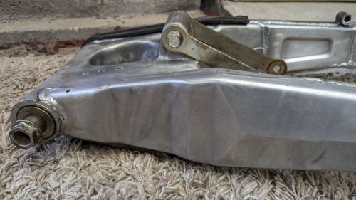 1996 kawasaki zxr750l swingarm