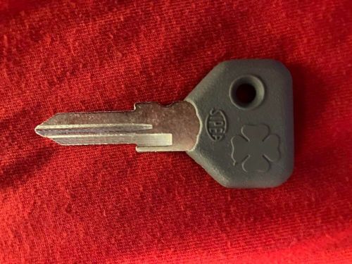 Alfa romeo genuine blank key *used