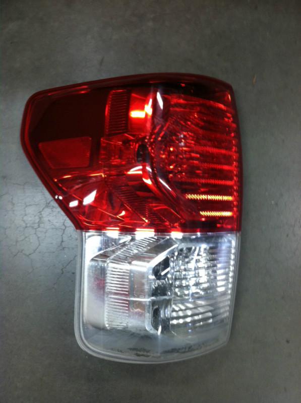 Driver's side taillight brake light for 2007-2013 toyota tundra hail damage!