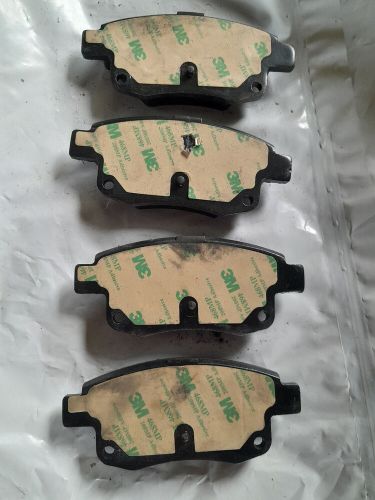 Delphi lp1955 brake pad set of 4 ( 90r-01825/2205 ) 18041619  ford transit