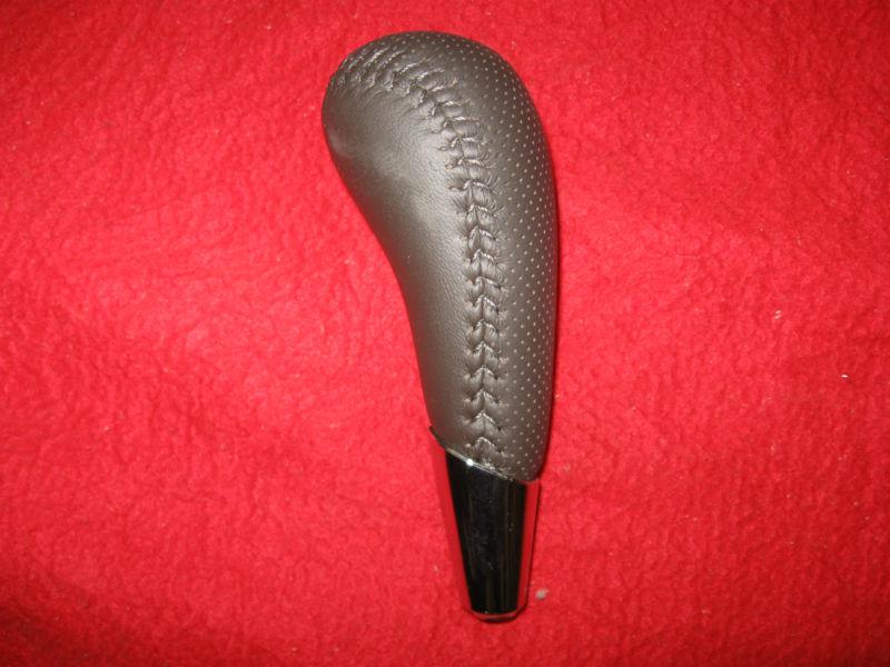 Gm shift knob leather 15287603 lucerne