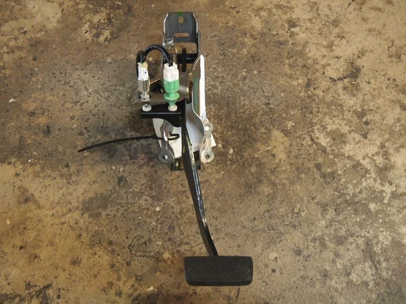 10 honda insight front brake pedal