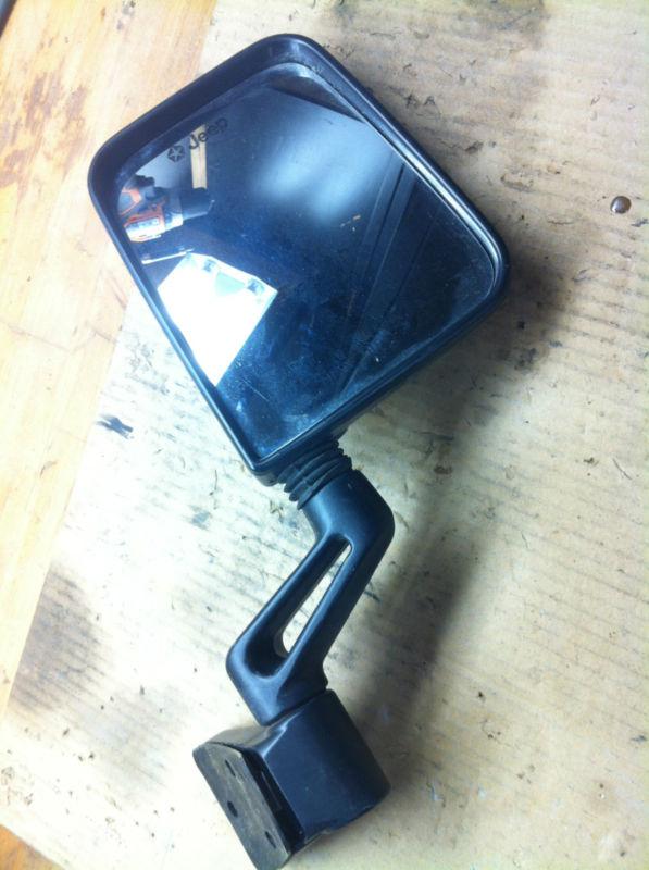 Passenger side mirror - jeep wrangler 1997 to 2004