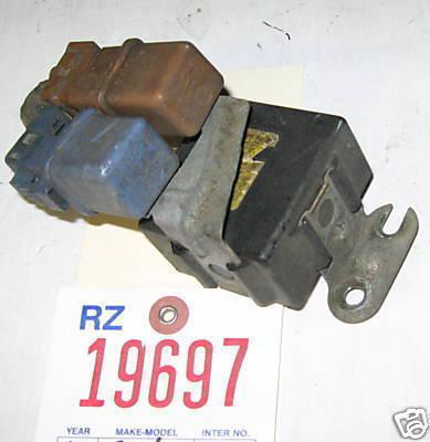 Nissan 89 sentra relay (3) relays windshield wiper 1989