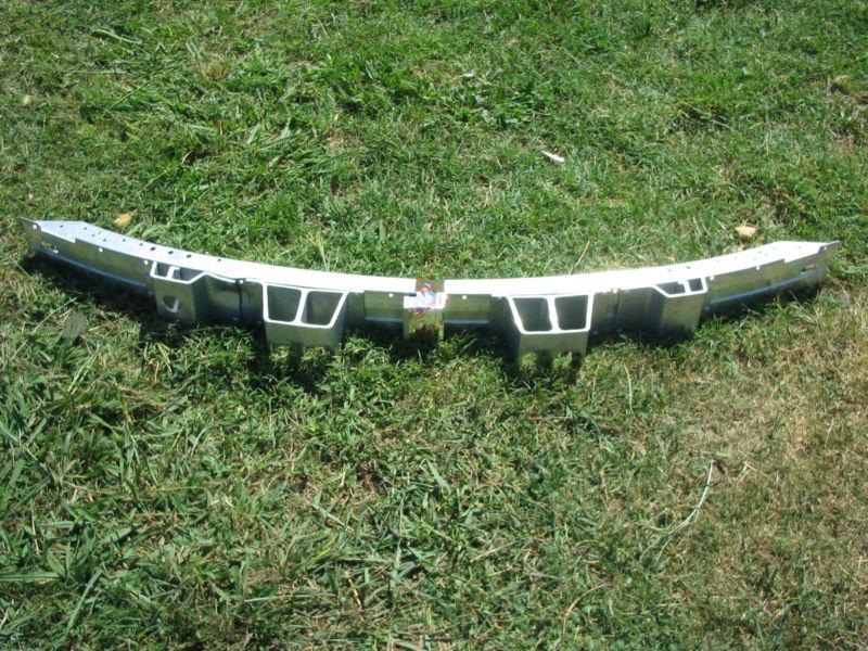 Bmw 6 series reinforcement carrier, bumper front 51117211487 oem