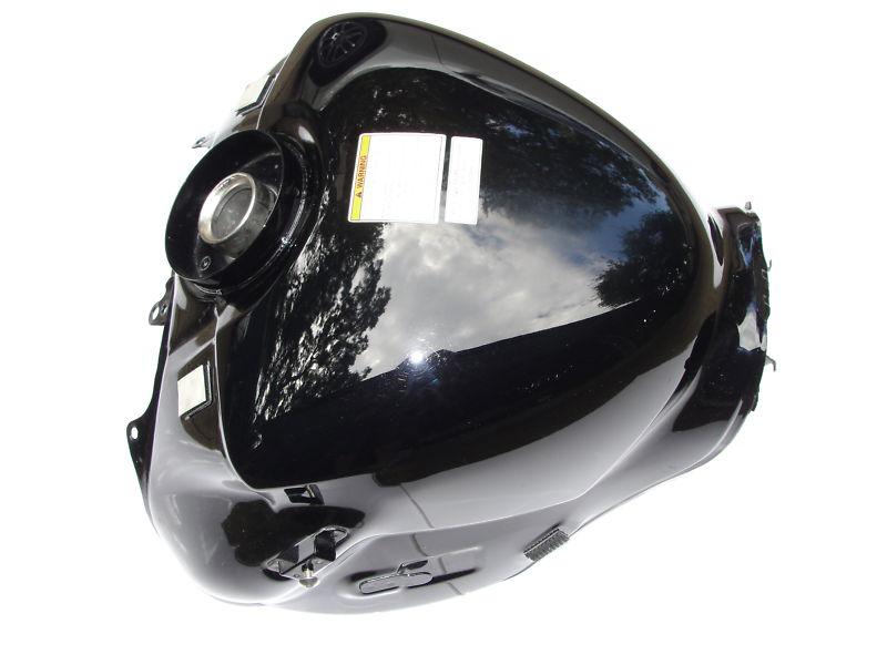 Suzuki b-king bking gsx1300 bk gas fuel tank 08 09 2008 2009