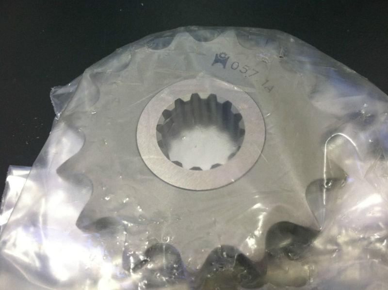 Ducati 2010-2012 multistrada chain sprocket z=15. pignone catena z15 new