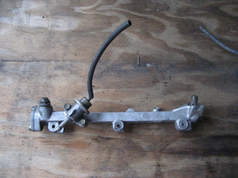 Honda prelude 2.3 h23 h22 fuel injector rail & fuel pressure reg oem