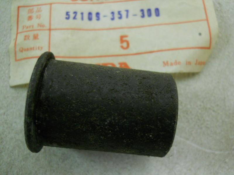 Honda nos cr250, mt250, xl250, xl500, pivot thrust bush, # 52109-357-300   d20