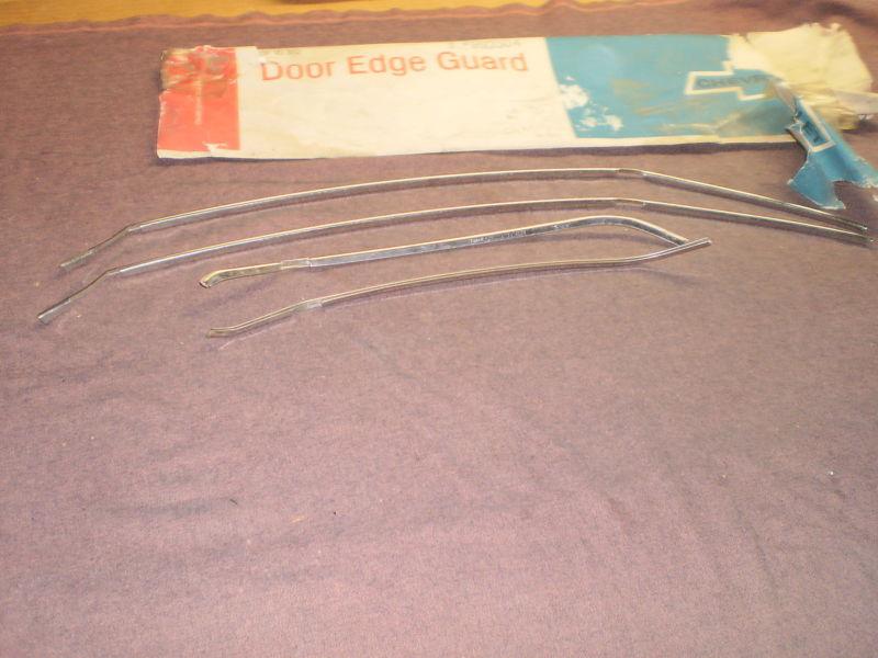 Chevrolet 69,70 fullsize 4 door door edge guard package orig. gm nos