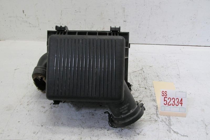 2001 discovery se ii 4dr 4.0l 8cyl engine intake air cleaner box oem assembly