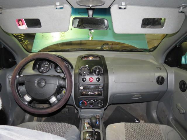 2005 chevy aveo floor center console gray 2525109