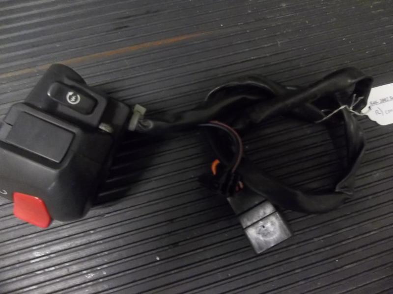 02 suzuki bandit 600 s - control switch right