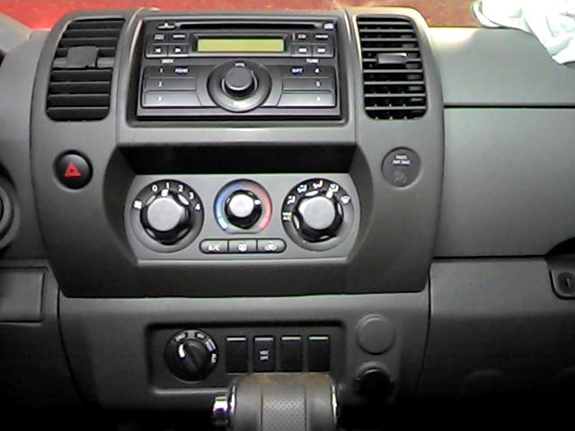 2008 nissan xterra radio trim dash bezel 2593031