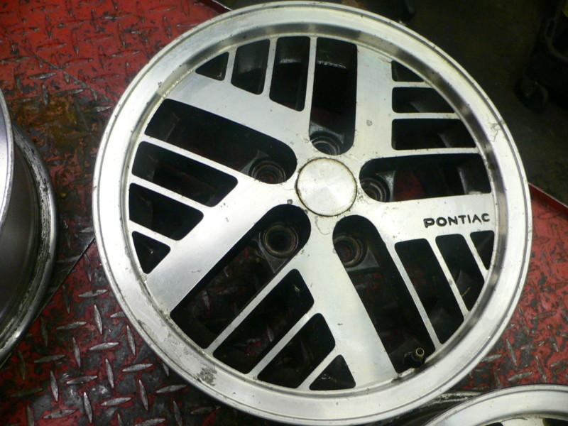 84 pontiac fiero single oem alloy replacement wheel #3