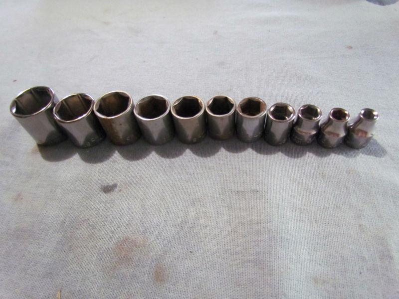 Craftsman sae sockets  (11) 6 point 3/8 drive