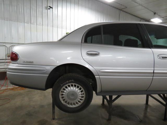 2001 buick lesabre rear or back door right 2404774