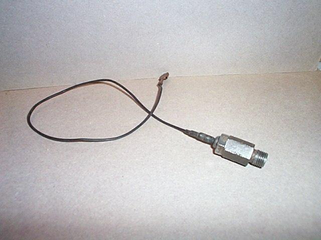 Vw cylinder head temperature sensor 311-906-041-a 