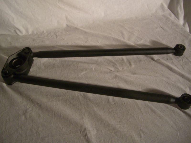 Alfa romeo gtv6 milano or 75 rear axle side-to-side dedion locator rod and pivot