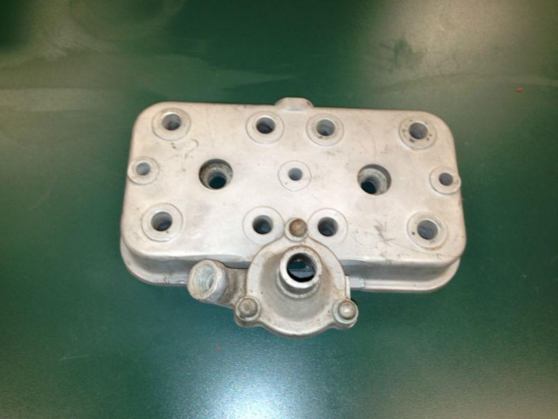 Yamaha tz250 cylinder head  1h301   rd250 rd350  race engine rd400