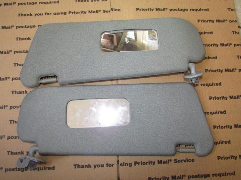 04 05 06 07 08 aveo pair of driver left + passenger right sun visor visors/shade