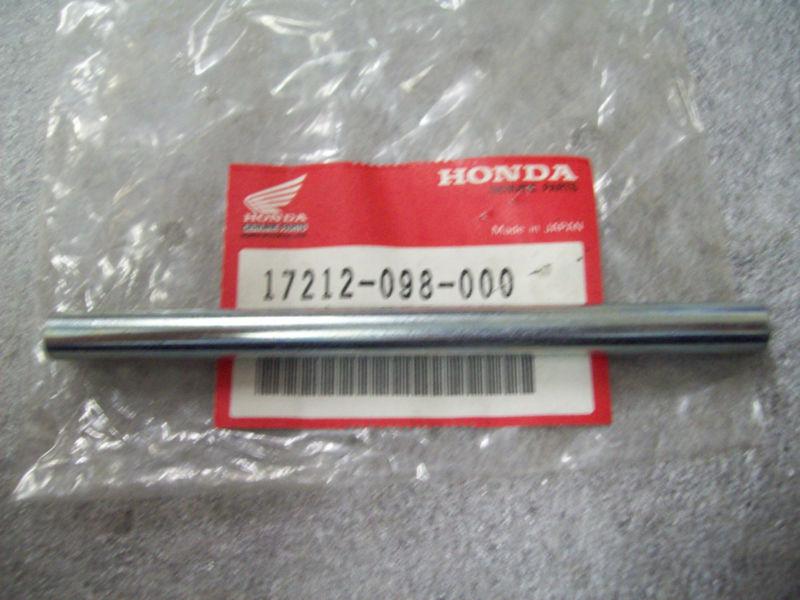 Genuine honda air cleaner pipe ct70 trx70 atc70 17212-098-000 new nos