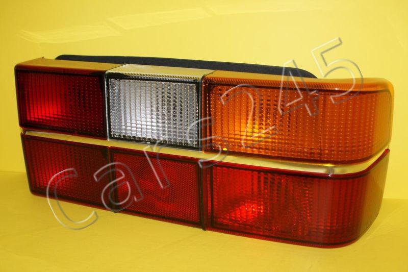 1986-1993 volvo 240 4dr sedan right rh rear lamp tail light 87 88 89 91 92