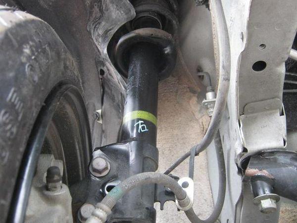 Toyota passo 2009 front right strut assy [8550100]