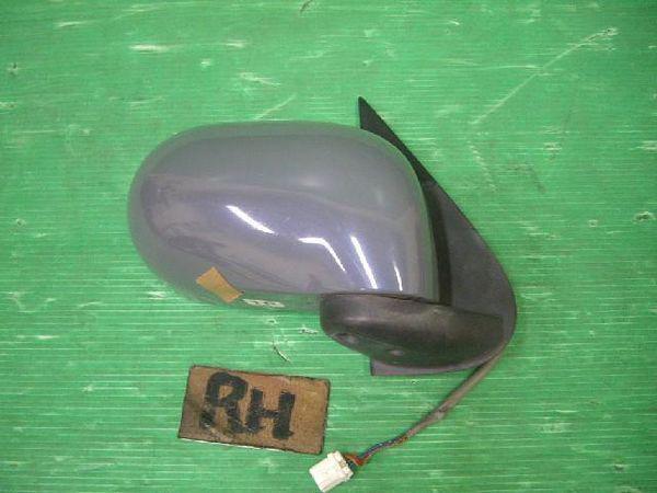 Nissan cube 2002 right side mirror assembly [0413500]