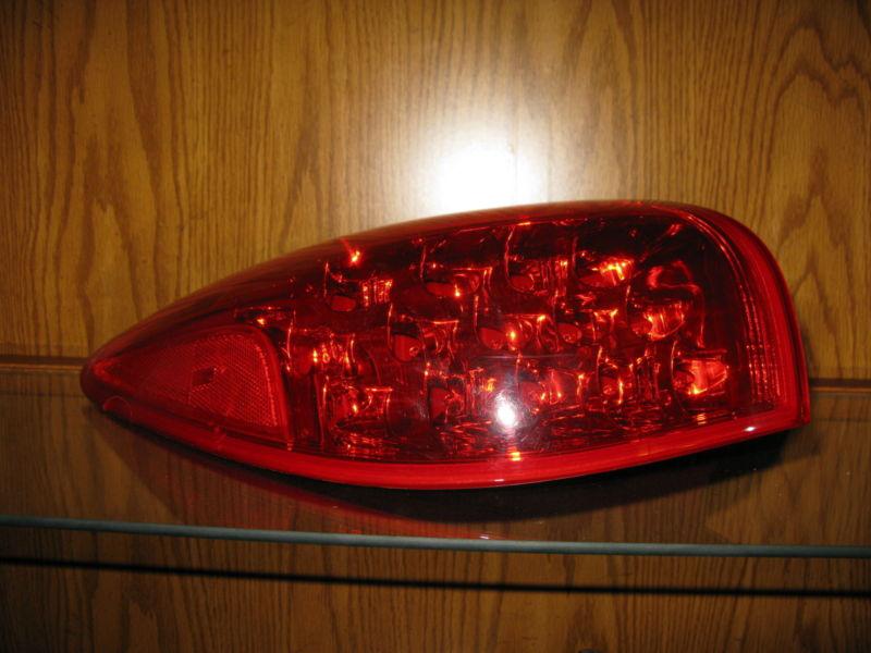 08 09 10 infiniti ex35 driver left tail light lamp taillight original oem