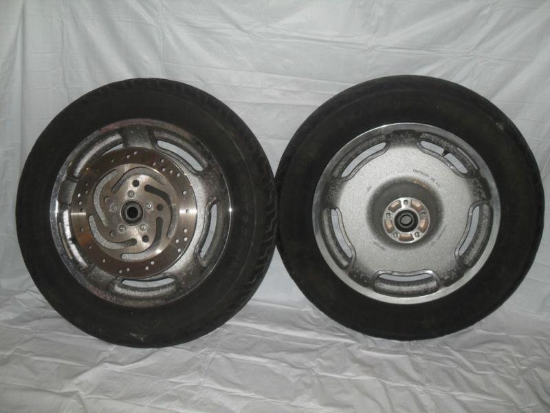 Harley davidson street glide wheel set