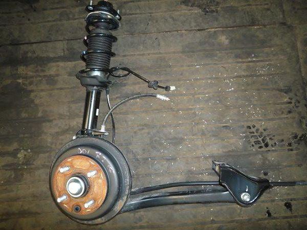 Subaru r2 2010 rear right strut assy [1150300]