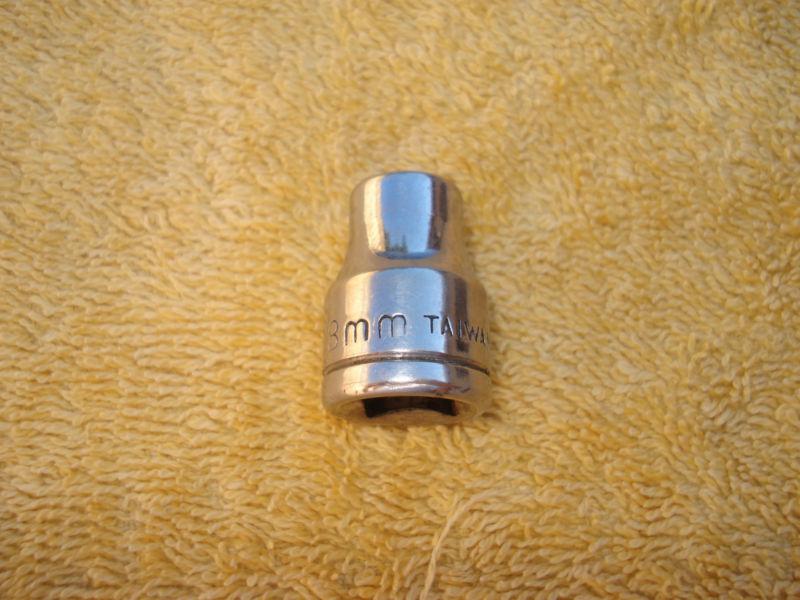 8 mm 3/8" drive chrome shallow socket used!