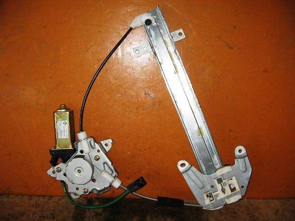 Nissan primera 1998 rear left door regulator [9513420]